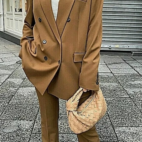 Woven Hobo Bag - Picture 3 of 7